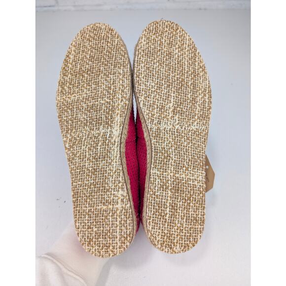 Toms Women's 8 Classic Fushia Pink Freetown Shoes - Picture 6 of 7